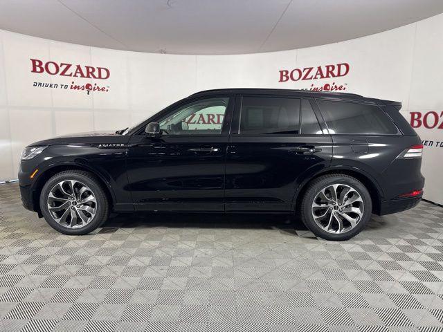 new 2025 Lincoln Aviator car, priced at $65,270