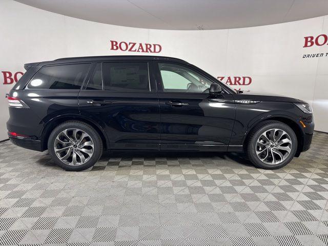 new 2025 Lincoln Aviator car, priced at $65,270