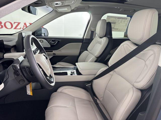 new 2025 Lincoln Aviator car, priced at $69,127