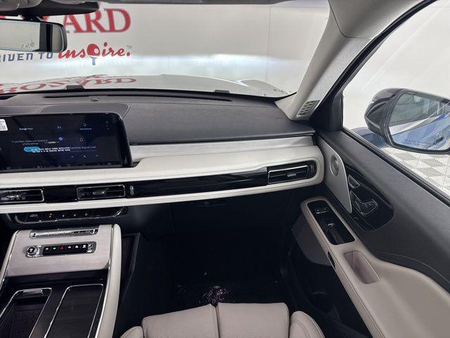 new 2025 Lincoln Aviator car, priced at $69,127