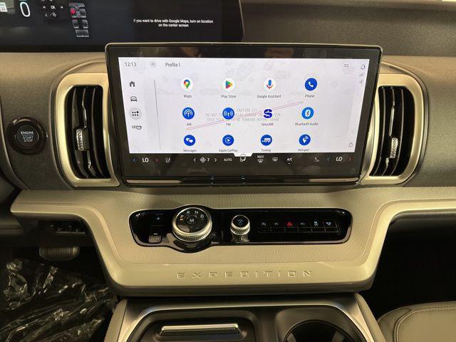 new 2025 Ford Expedition car, priced at $66,841