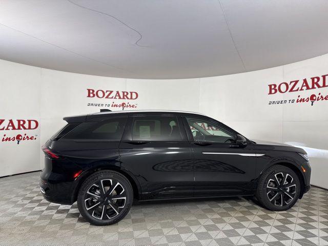 new 2025 Lincoln Nautilus car, priced at $63,397