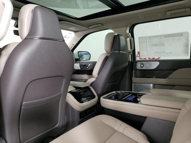 new 2024 Lincoln Navigator car, priced at $100,816