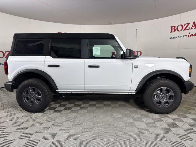new 2025 Ford Bronco car, priced at $42,412