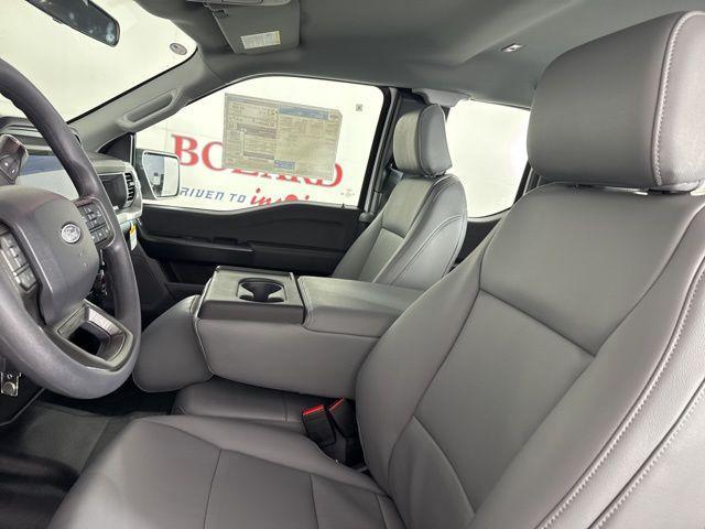 new 2025 Ford F-150 car, priced at $43,377