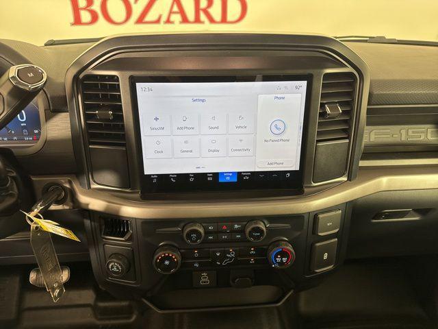 new 2025 Ford F-150 car, priced at $43,377