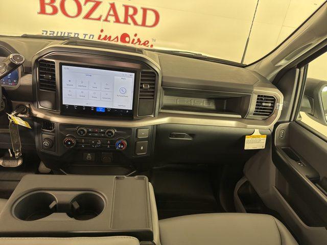 new 2025 Ford F-150 car, priced at $43,377