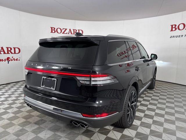 new 2025 Lincoln Aviator car, priced at $69,658