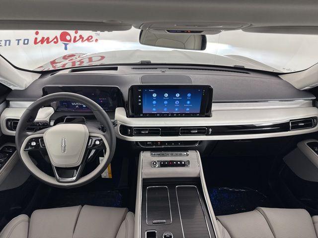 new 2025 Lincoln Aviator car, priced at $69,658