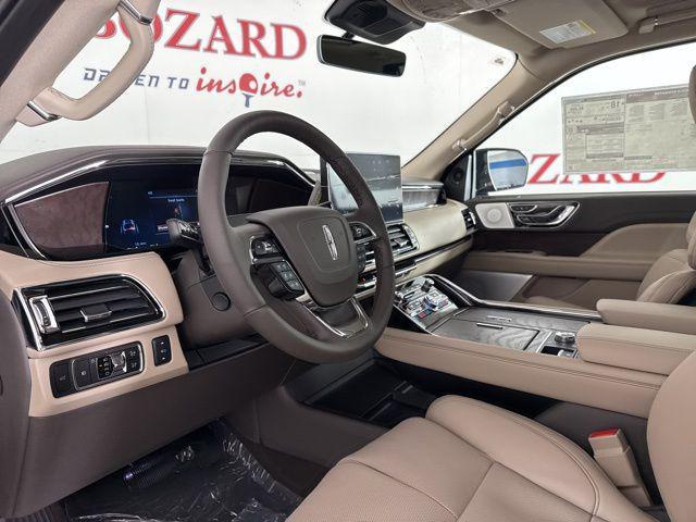 new 2024 Lincoln Navigator car, priced at $89,270