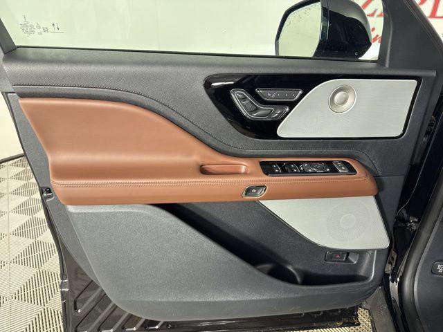 new 2025 Lincoln Aviator car, priced at $68,020