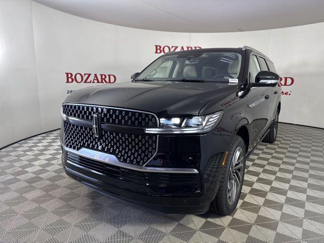 new 2025 Lincoln Navigator car, priced at $100,973