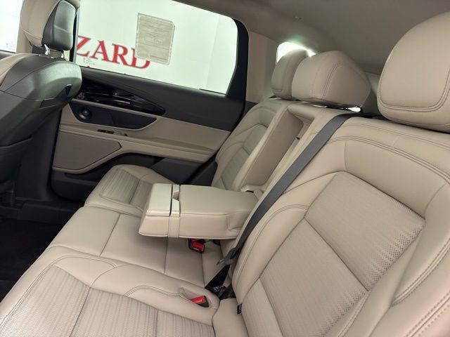 new 2025 Lincoln Nautilus car, priced at $65,064