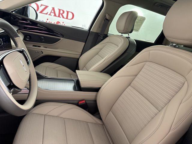 new 2025 Lincoln Nautilus car, priced at $65,064
