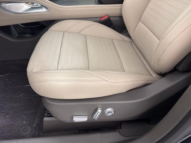 new 2025 Lincoln Nautilus car, priced at $65,064