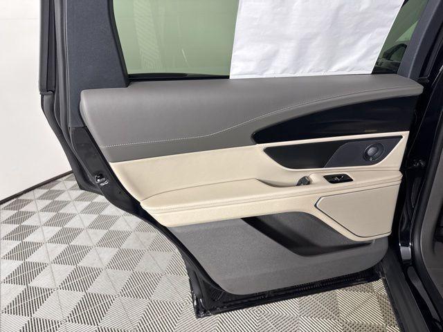 new 2025 Lincoln Nautilus car, priced at $65,064