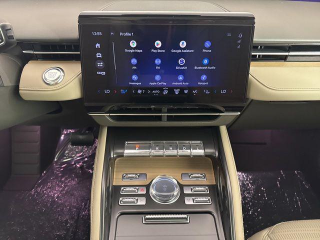 new 2025 Lincoln Nautilus car, priced at $65,064