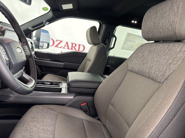 new 2025 Ford F-150 car, priced at $55,396
