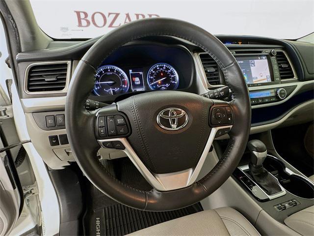 used 2019 Toyota Highlander car, priced at $28,000