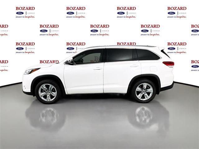 used 2019 Toyota Highlander car, priced at $28,000