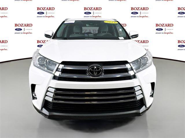 used 2019 Toyota Highlander car, priced at $28,000