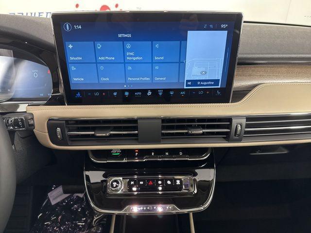 new 2025 Lincoln Corsair car, priced at $53,595