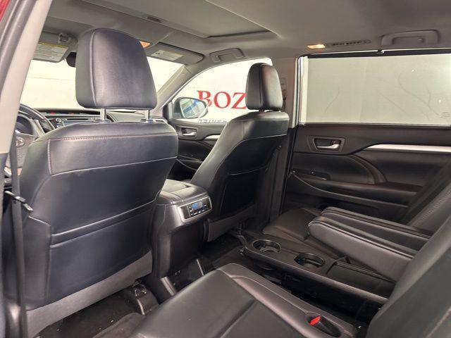 used 2019 Toyota Highlander car, priced at $17,500