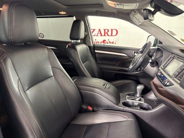 used 2019 Toyota Highlander car, priced at $17,500