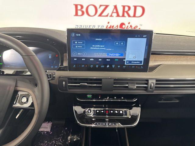 new 2025 Lincoln Corsair car, priced at $50,274