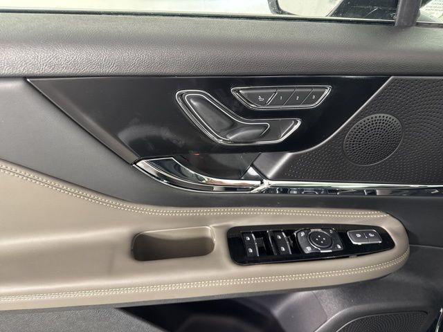 new 2025 Lincoln Corsair car, priced at $50,274