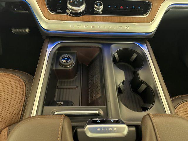 new 2025 Ford Expedition Max car, priced at $88,710
