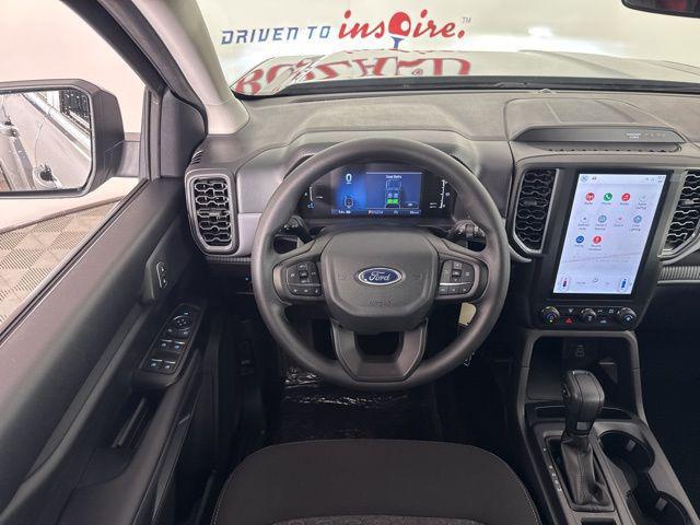 new 2025 Ford Ranger car, priced at $32,151