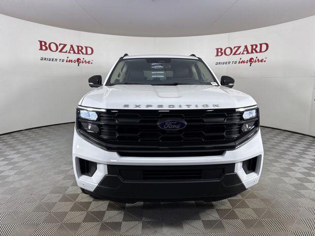 new 2025 Ford Expedition car, priced at $68,270