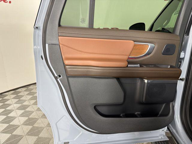 new 2025 Ford Expedition Max car, priced at $89,705