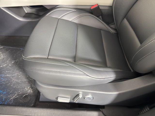 new 2025 Lincoln Nautilus car, priced at $51,046