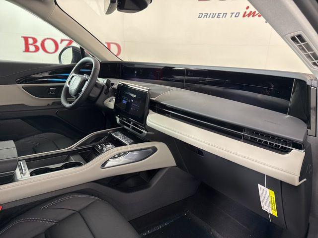 new 2025 Lincoln Nautilus car, priced at $51,046