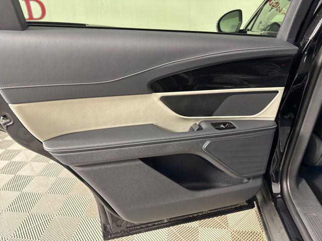 new 2025 Lincoln Nautilus car, priced at $51,046
