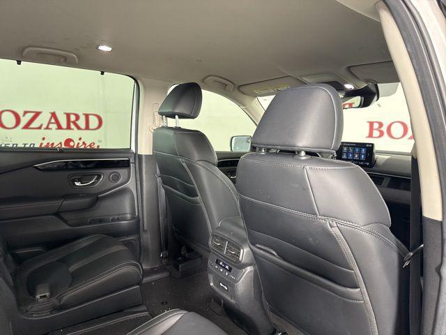 used 2023 Honda Pilot car, priced at $32,500