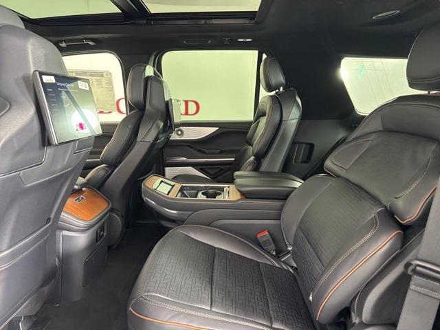 new 2025 Lincoln Navigator car, priced at $119,240