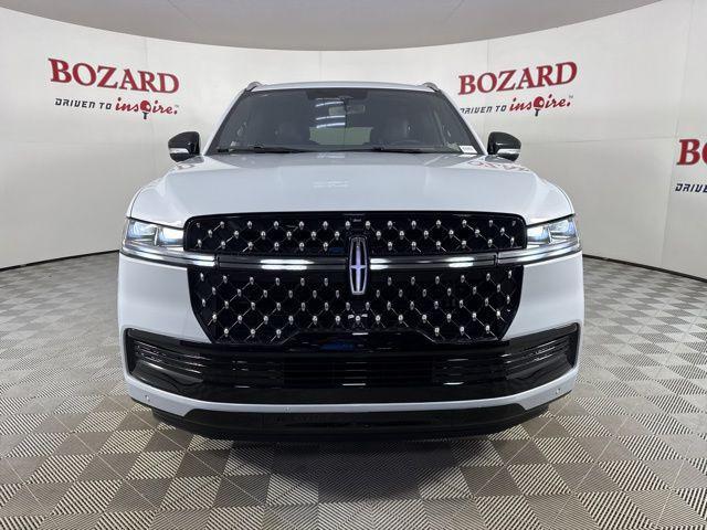 new 2025 Lincoln Navigator car, priced at $119,240
