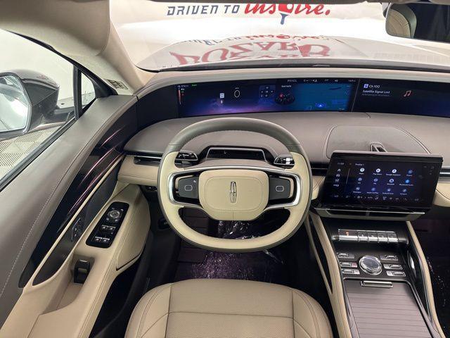 new 2025 Lincoln Nautilus car, priced at $56,194