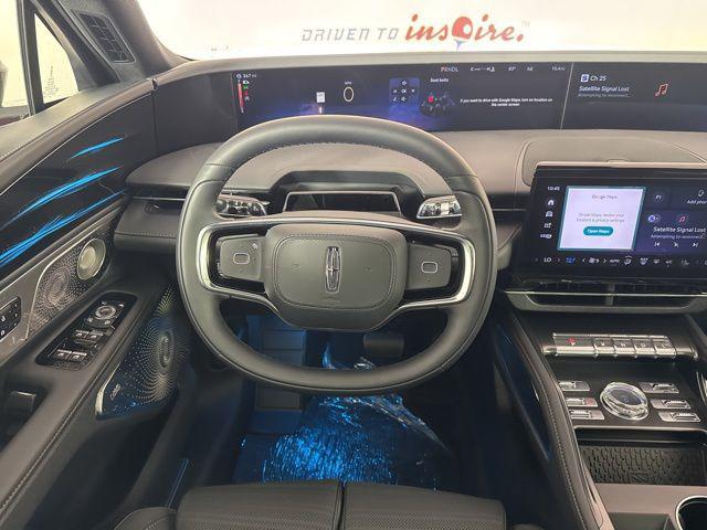 new 2025 Lincoln Nautilus car, priced at $64,317