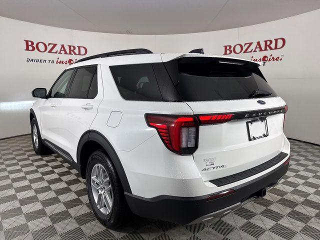 new 2025 Ford Explorer car, priced at $43,212