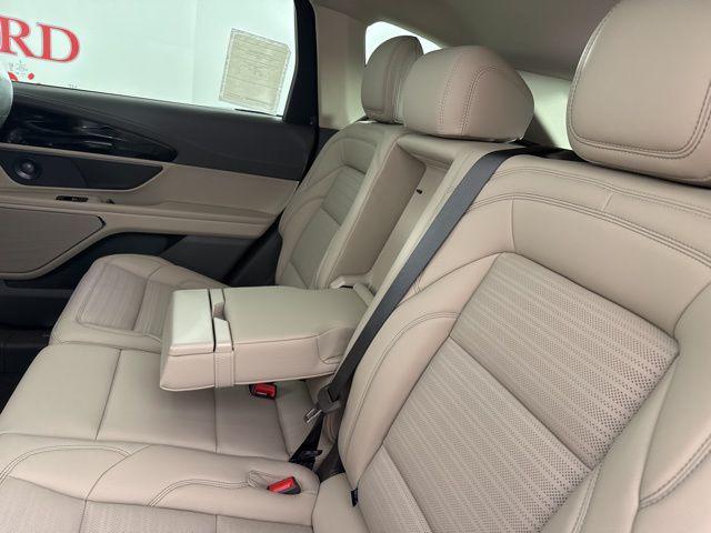 new 2025 Lincoln Nautilus car, priced at $58,609