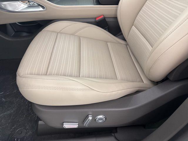 new 2025 Lincoln Nautilus car, priced at $58,609