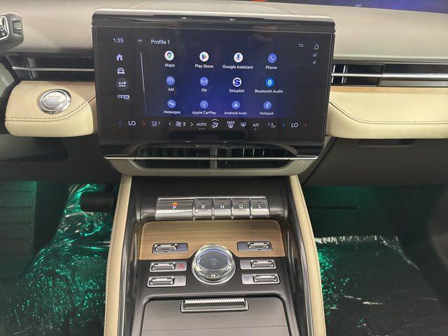new 2025 Lincoln Nautilus car, priced at $58,609