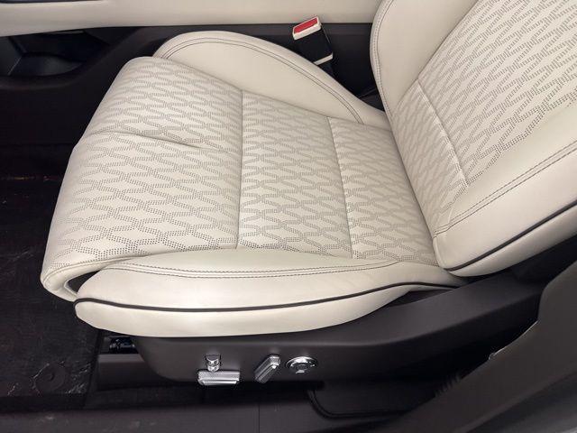 new 2025 Lincoln Nautilus car, priced at $76,395