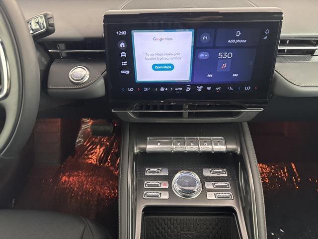 new 2025 Lincoln Nautilus car, priced at $52,412