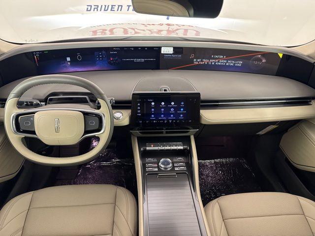 new 2025 Lincoln Nautilus car, priced at $56,194