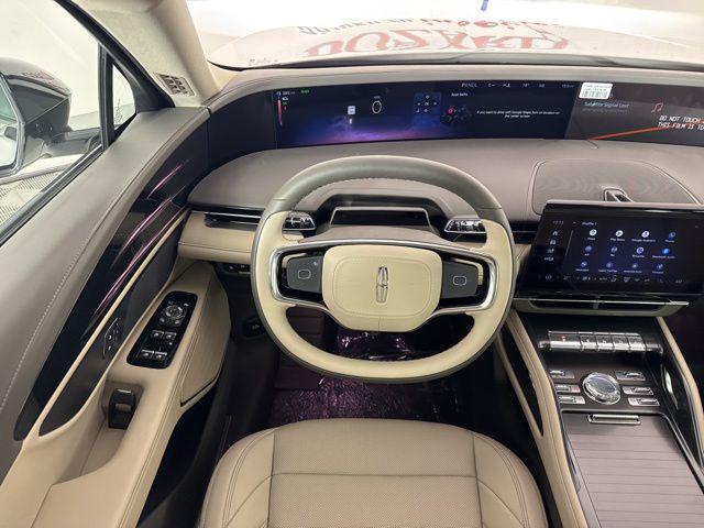 new 2025 Lincoln Nautilus car, priced at $56,194